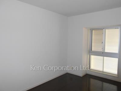Bedroom ※Photo of the same layout on 8 floor. Decoration and fixture may differ.