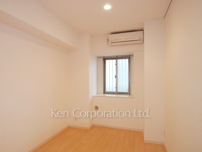 Other Room ※Photo of the same layout on 9 floor. Decoration and fixture may differ.