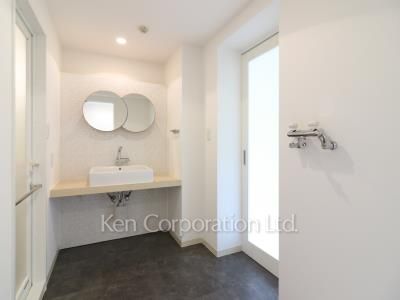 Powder Room