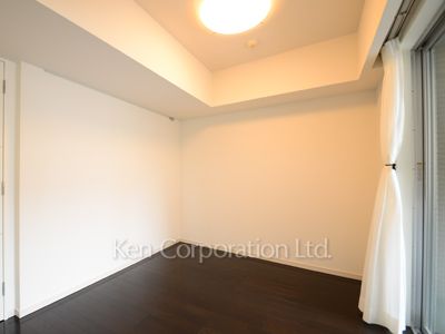 Bedroom ※Photo of the same layout on 3 floor. Decoration and fixture may differ.