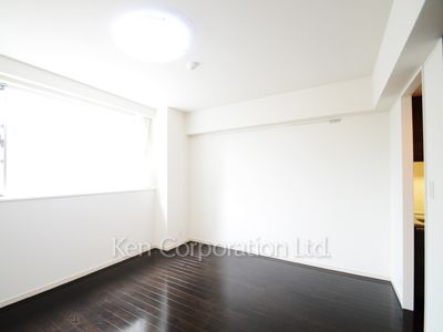 Living-Dining ※Photo of the same layout on 3 floor. Decoration and fixture may differ.
