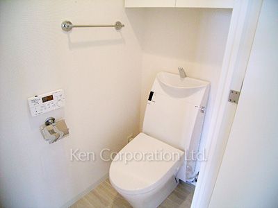 Lavatory
