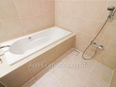 Bath ※Photo of the same layout on 2 floor. Decoration and fixture may differ.