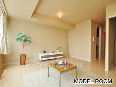 Living-Dining ※Photo of the same layout on 19 floor. Decoration and fixture may differ.