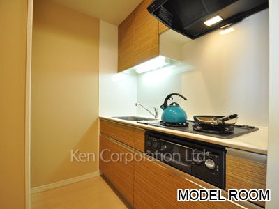 Kitchen ※Photo of the same layout on 19 floor. Decoration and fixture may differ.
