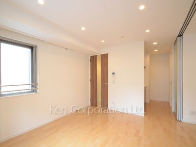 Living-Dining ※Photo of the same layout on 3 floor. Decoration and fixture may differ.