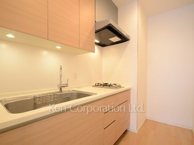 Kitchen ※Photo of the same layout on 3 floor. Decoration and fixture may differ.