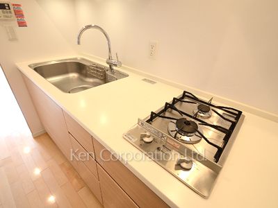 Kitchen ※Photo of the same layout on 3 floor. Decoration and fixture may differ.