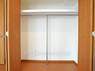Closet ※Photo of the same layout on 7 floor. Decoration and fixture may differ.