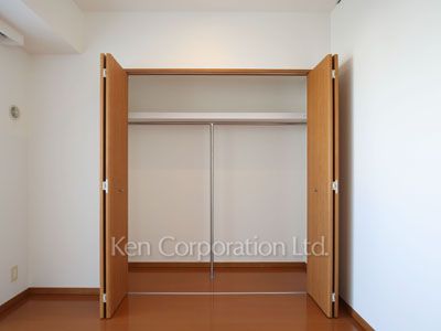Closet ※Photo of the same layout on 23 floor. Decoration and fixture may differ.