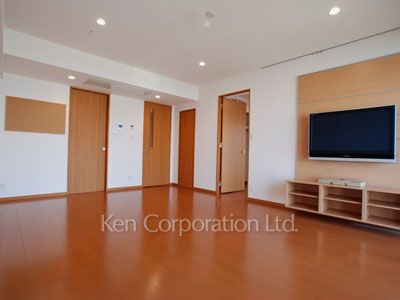 Living-Dining ※Photo of the same layout on 23 floor. Decoration and fixture may differ.