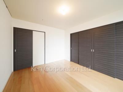 Bedroom ※Photo of the same layout on 7 floor. Decoration and fixture may differ.