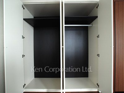 Closet ※Photo of the same layout on 30 floor. Decoration and fixture may differ.