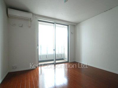 Bedroom ※Photo of the same layout on 29 floor. Decoration and fixture may differ.