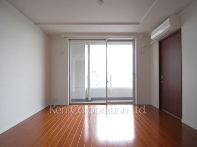 Bedroom ※Photo of the same layout on 25 floor. Decoration and fixture may differ.