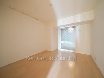 Bedroom ※Photo of the same layout on 20 floor. Decoration and fixture may differ.