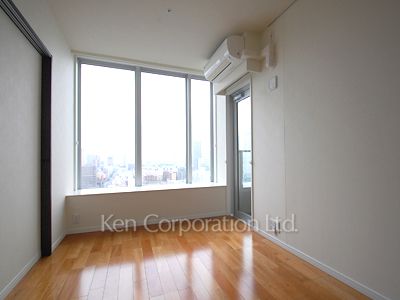 Other Room ※Photo of the same layout on 24 floor. Decoration and fixture may differ.