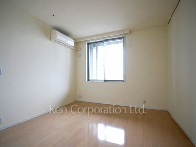 Bedroom ※Photo of the same layout on 20 floor. Decoration and fixture may differ.