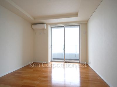 Bedroom ※Photo of the same layout on 24 floor. Decoration and fixture may differ.