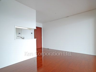 Living-Dining ※Photo of the same layout on 29 floor. Decoration and fixture may differ.