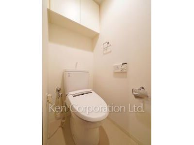 Lavatory ※Photo of the same layout on 21 floor. Decoration and fixture may differ.