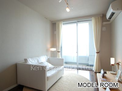 Living-Dining ※Photo of the same layout on 22 floor. Decoration and fixture may differ.
