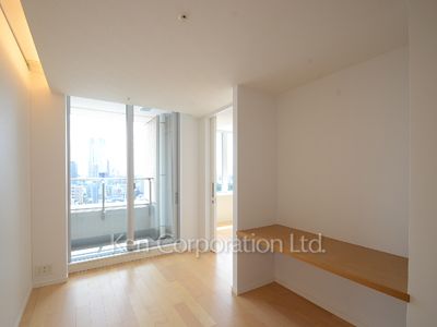 Other Room ※Photo of the same layout on 17 floor. Decoration and fixture may differ.