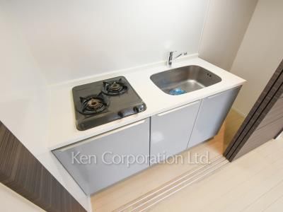 Kitchen ※Photo of the same layout on 4 floor. Decoration and fixture may differ.