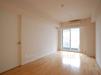 Living-Dining ※Photo of the same layout on 3 floor. Decoration and fixture may differ.