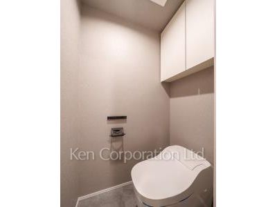 Lavatory