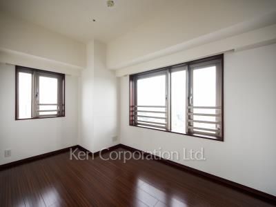 Bedroom ※Photo of the same layout on 21 floor. Decoration and fixture may differ.