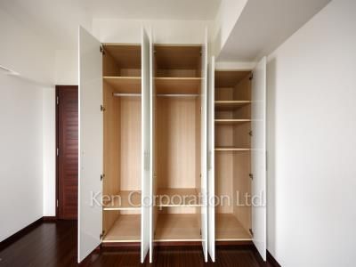 Entrance ※Photo of the same layout on 7 floor. Decoration and fixture may differ.