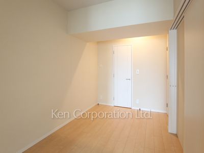 Bedroom ※Photo of the same layout on 16 floor. Decoration and fixture may differ.