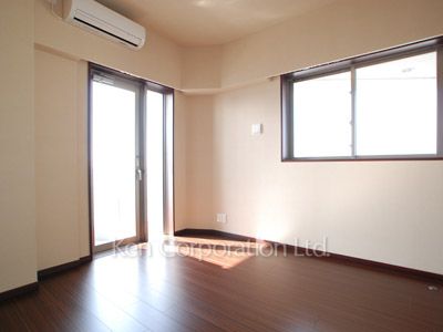 Bedroom ※Photo of the same layout on 22 floor. Decoration and fixture may differ.