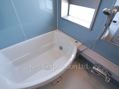 Bath ※Photo of the same layout on 22 floor. Decoration and fixture may differ.