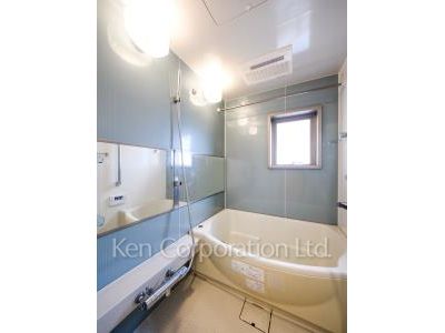Bath ※Photo of the same layout on 20 floor. Decoration and fixture may differ.