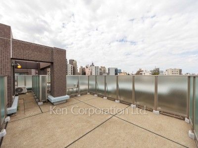 Roof Balcony