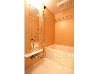 Bath ※Photo of the same layout on 3 floor. Decoration and fixture may differ.