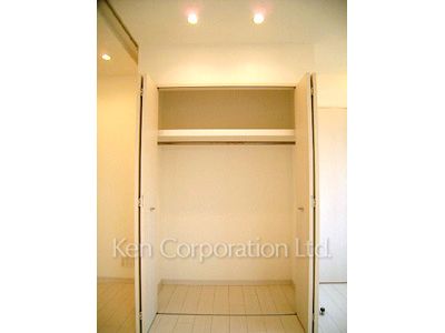 Closet ※Photo of the same layout on 3 floor. Decoration and fixture may differ.