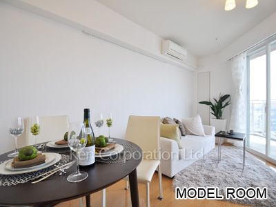 Living-Dining ※Photo of the same layout on 11 floor. Decoration and fixture may differ.