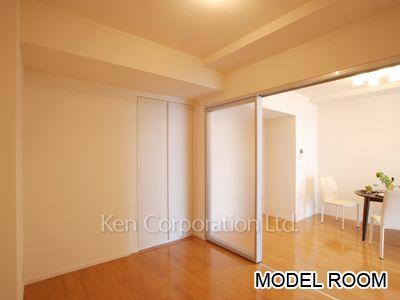 Other Room ※Photo of the same layout on 29 floor. Decoration and fixture may differ.
