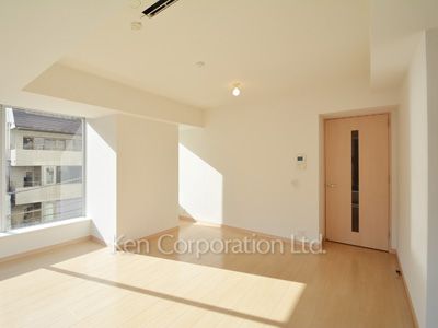Living-Dining ※Photo of the same layout on 3 floor. Decoration and fixture may differ.