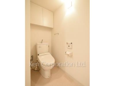 Lavatory ※Photo of the same layout on 3 floor. Decoration and fixture may differ.