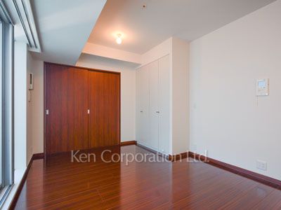 Living-Dining ※Photo of the same layout on 15 floor. Decoration and fixture may differ.