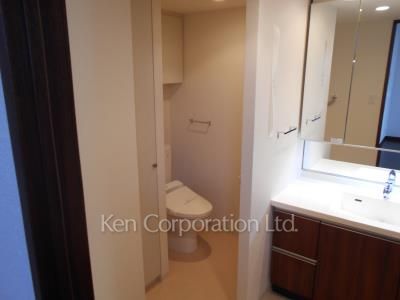 Lavatory