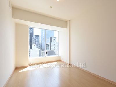 Bedroom ※Photo of the same layout on 9 floor. Decoration and fixture may differ.