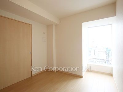 Bedroom ※Photo of the same layout on 22 floor. Decoration and fixture may differ.
