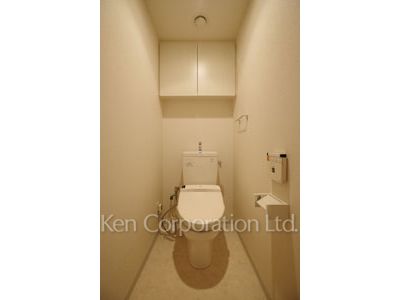 Lavatory ※Photo of the same layout on 22 floor. Decoration and fixture may differ.