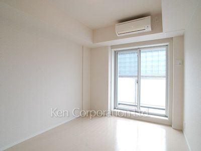 Bedroom ※Photo of the same layout on 2 floor. Decoration and fixture may differ.