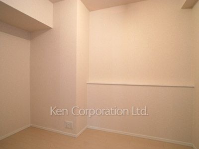 Service room (Extra room space) ※Photo of the same layout on 2 floor. Decoration and fixture may differ.